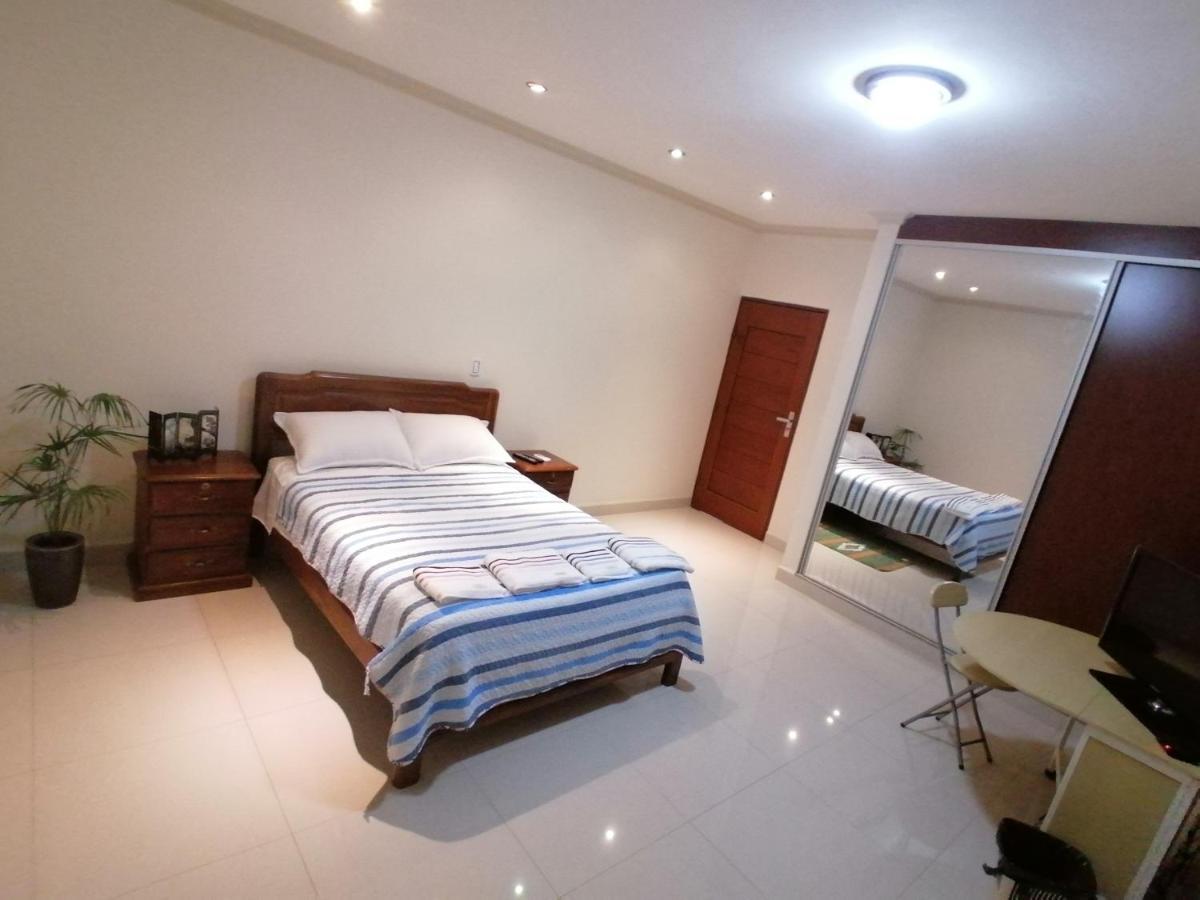 El Prado Bed & Breakfast Santa Cruz de La Sierra Exterior foto
